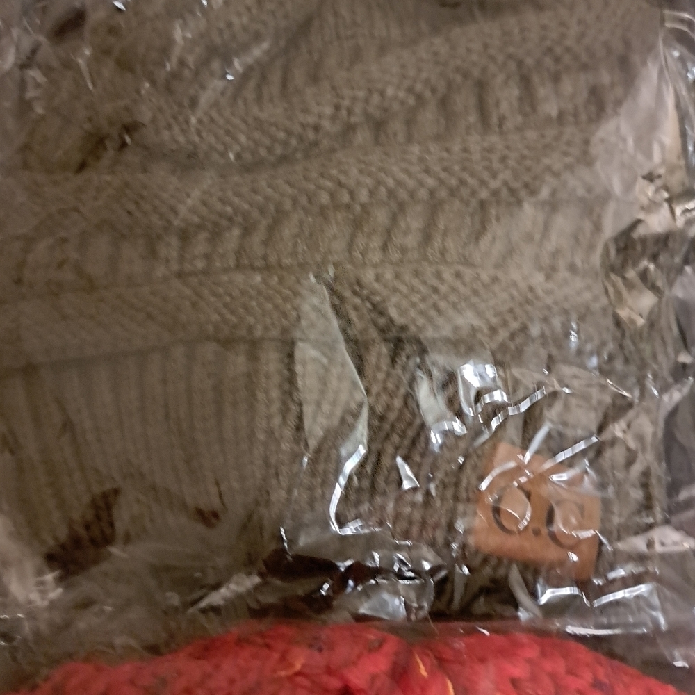 𝅺C.c Knitted Confetti Beanies Brand New - Picture 4 of 15